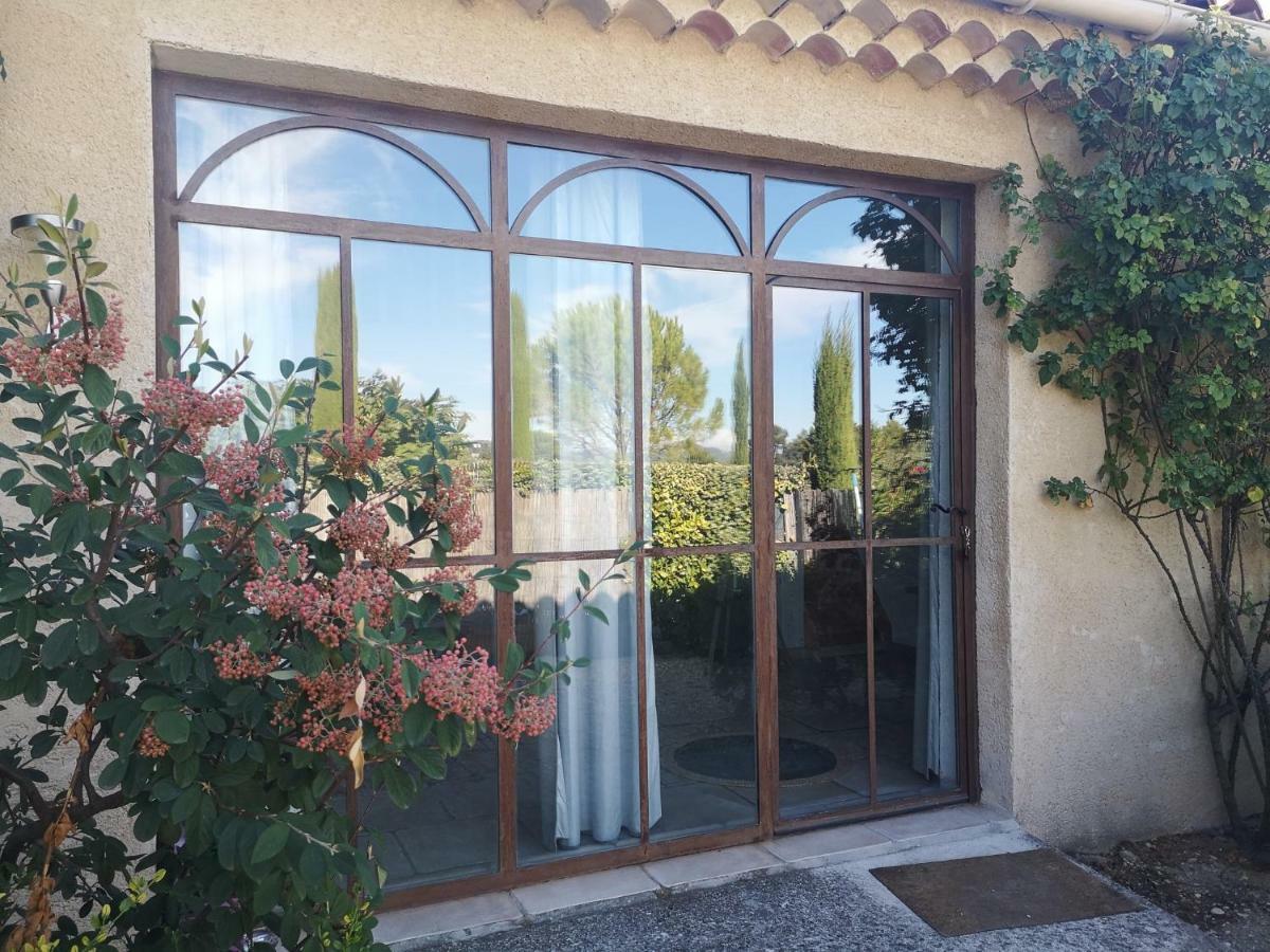 Hotel Domaine La Condamine Crillon Le Brave Exterior foto