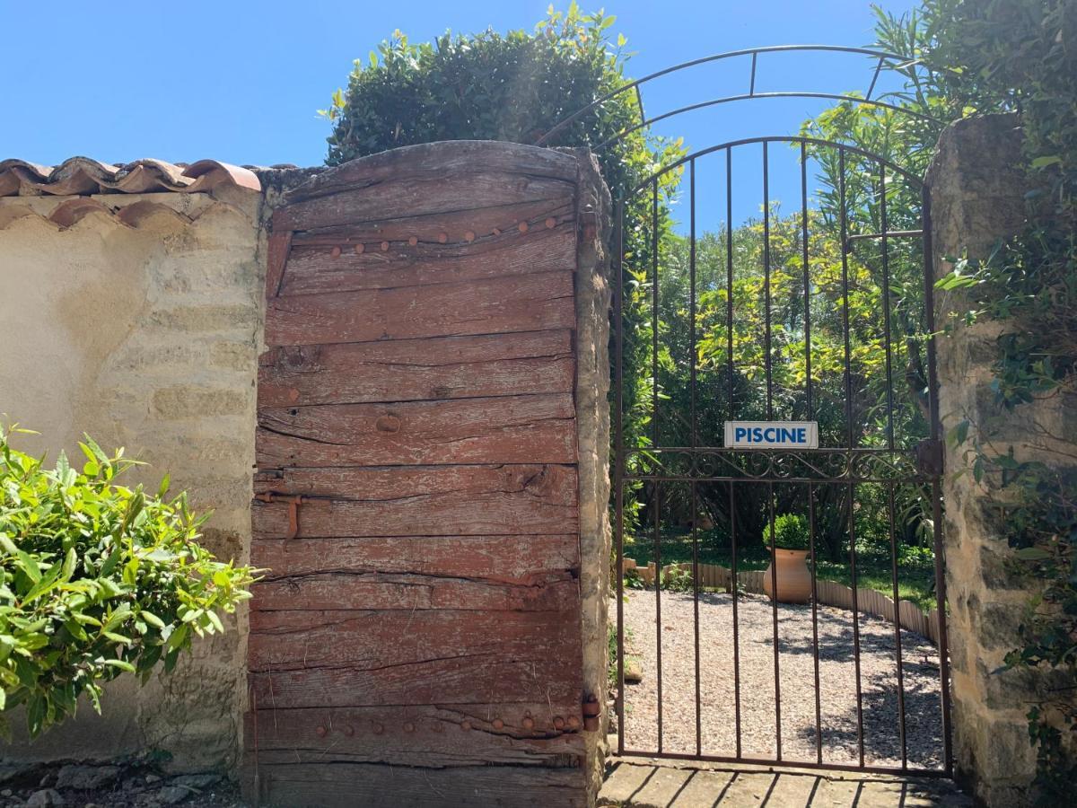 Hotel Domaine La Condamine Crillon Le Brave Exterior foto